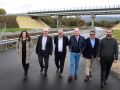 Valga inaugura la obra de supresión de dos pasos a nivel en Carracido Autoridades durante la inauguración de la obra de supresión de dos pasos a nivel en Valga