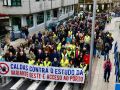 Caldas alza su voz en la manifestación más multitudinaria en décadas contra la Variante Oeste Caldas salió a la calle para criticar el trazado que une con el Puerto de Vilagarcía
