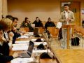 La asociación vecinal de Carril acudió a la sesión plenaria para demandar mejoras para Rosalía de Castro