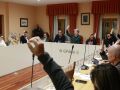 El Concello de O Grove quiere estudiar el coste del servicio del agua y no descarta privatizarlo Imagen de archivo de un Pleno de O Grove