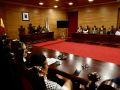 El tripartito ya sufre su minoría tras el desacuerdo por los festivos locales Pleno de Cambados