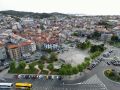 La plaza de O Corgo permanecerá vallada hasta finalizar las obras el 30 de junio Imagen aérea de la Praza do Corgo en O Grove