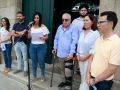 Cambados reclama justicia y más prevención para que no se repitan casos de maltrato infantil La concentración tuvo lugar en la Praza do Concello
