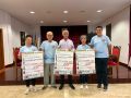 Representantes do grupo promotor e o alcalde, Gonzalo Durán, presentaron o cartel