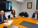 Anxo Lorenzo firmó un convenio con José Carlos Vidal y Patricia Lojo en presencia de Antonio González