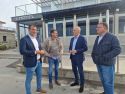 Agustín Reguera, delegado territorial de la Xunta, en la visita al hotel