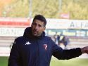Gonza Fernández espera que la comunión entre público y afición en A Lomba, que ha permitido al Arosa seguir invicto como local, viva mañana un nuevo episodio  en el partido más esperado