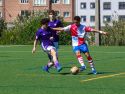 Marco Antonio controla el balón durante el partido