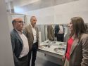 César Pérez, Agustín Reguera y Sabela Fole, durante la visita de hoy