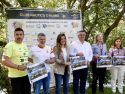 Presentación anterior de una competición con representantes de la entidad deportiva y del Concello
