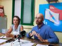 Diego Rosal, representante de los trabajadores, y Marta Ferreiro, de la CIG, en la rueda de prensa