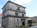 El Museo Valle Inclán de A Pobra está localizado en la histórica Torre de Bermúdez