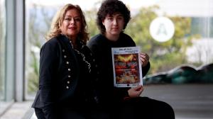 La soprano, Loli Crespo, y la compositora, Pau Vidal 