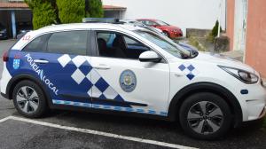 Una patrulla de la Policía Local pobrense llevó a cabo la detención de un delincuente contra el que había una orden judicial para sus búsqueda, arresto y personación