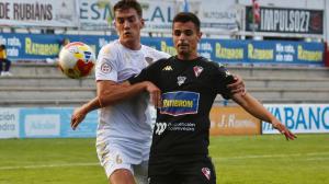 Palmás ha marcado en los dos partidos del Arosa en liga a domicilio y ahora quiere estrenarse en A Lomba