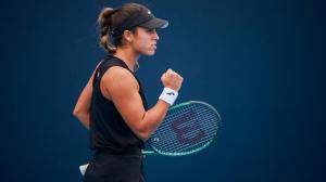 La tenista Jessica Bouzas en acción durante su gira asiática