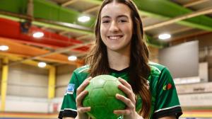 Raquel Muñiz en el Pabellón de Coirón, dónde el Asmubal ejerce de local