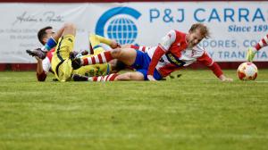 Arosa y Cambados se enfrentarán en un derbi de realidades opuestas y en el que ambos pueden cambiar de categoría