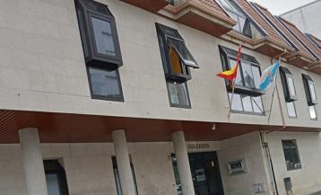 La resolución que nombra a los abuelos paternos de la menor como administradores de su patrimonio se dictó en Ribeira