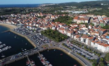 Fachada marítima de A Pobra do Caramiñal
