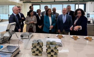 Responsables de la Fundación Empresa-Univesidad Gallega visitaron las instalaciones del centro tecnológico de la empresa Jealsa situada en O Bodión