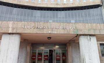 El juicio contra un ribeirense acusado de agresión sexual a una hija en 2023 fue señalado para el día 9 de enero en la sección compostelana de la Audiencia Provincial de A Coruña