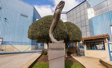 Congalsa, empresa especializada en elaboración y comercialización de referencias alimentarias y en platos preparados, tiene su sede en el polígono industrial de A Tomada