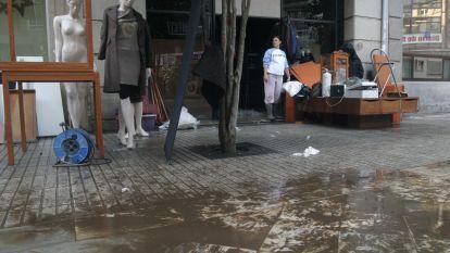 Vilagarcía sufre las peores inundaciones de su historia. Mónica Ferreirós