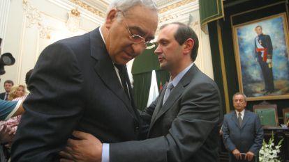 Louzán primer político de o Salnés que en democracia preside la Diputación