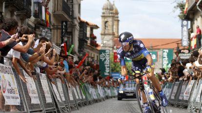 Alberto Contador iniciando la contrarreloj en Cambados. Gonzalo Salgado