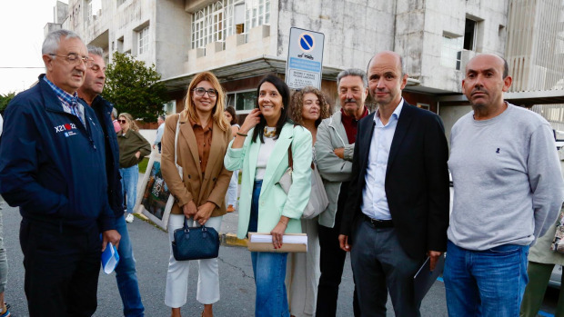 El Partido Popular y el PBBI momentos antes del Pleno ordinario y tras anunciar su moción de censura