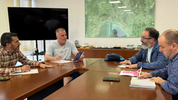 Representantes del Gobierno local y de la patronal boirense mantuvieron una reunión para abordar el apoyo a la iniciativa de la institución provincial