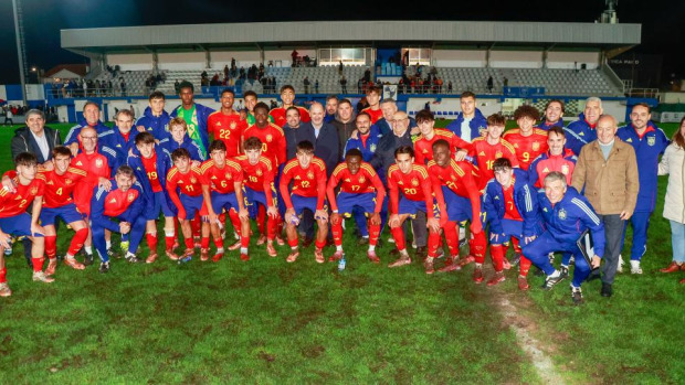 La selección con Rafael Louzán y Pablo Prieto
