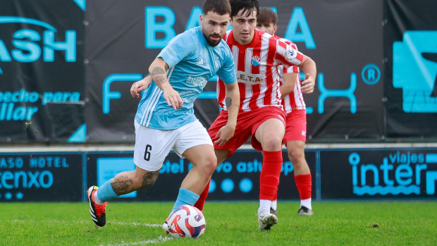 El Villalonga consiguió la victoria a pesar de jugar los últimos minutos con 10