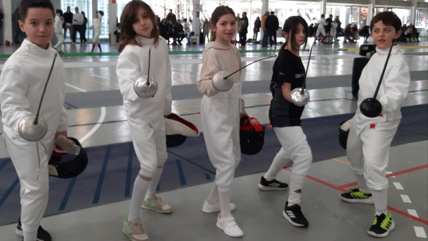 Los pequeños tiradores del AVE Vilagarcía en Santiago