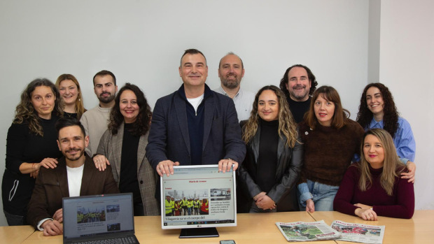 Parte de la plantilla actual del Diario de Arousa 