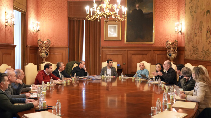 La junta provincial de gobierno, reunida hoy