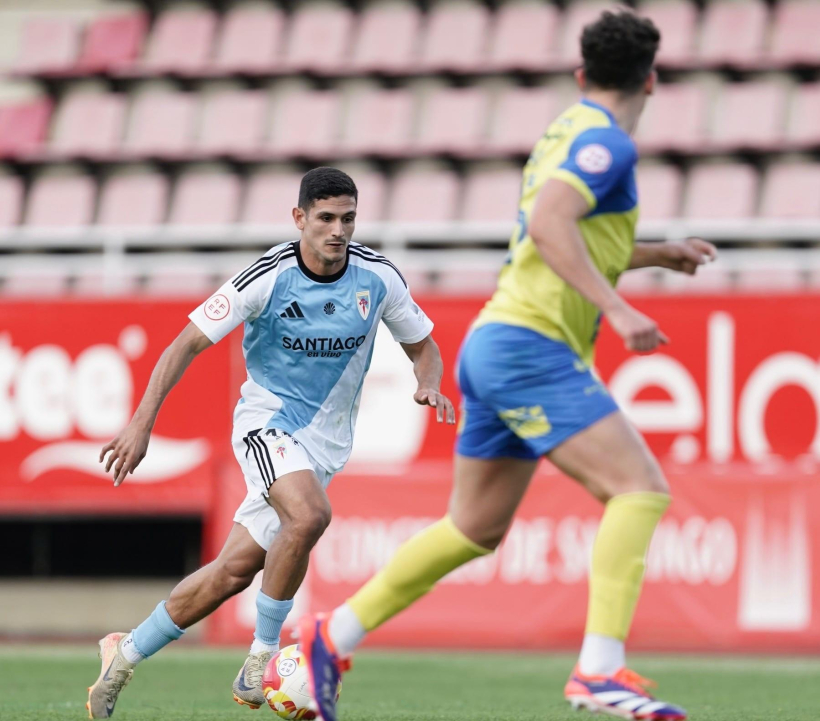 l Cambados perdió en la primera vuelta con un gol en la prolongación