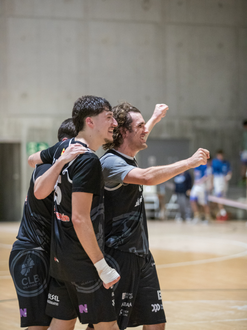 Los jugadores del filial lograron el ascenso al vencer en la fase final en Santiago al Reilo Regalos Liceo La Paz