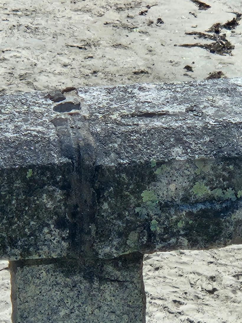 Trabajos en la balaustrada de piedra de Silgar