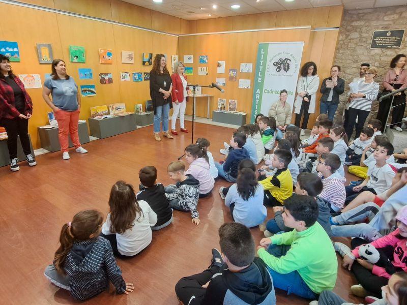 Inauguraciu00f3n exposiciu00f3n pictu00f3rica CEP Pilar Maestu00fa Sierra. Maio das Letras Galegas 2023 (1)