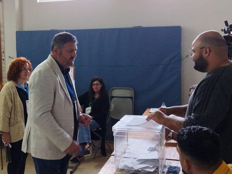 Liso González BNG voto Cambados elecciones municipales