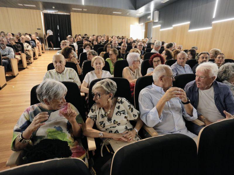 Público obra El Brujo festival de teatro Festivalle de Vilanova de Arousa
