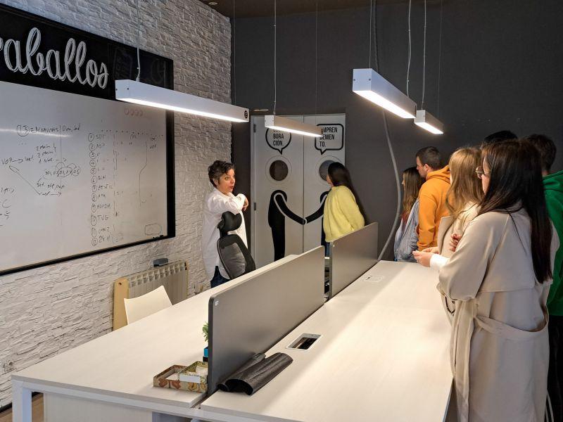 Visita IES pobrense Coworking (1)
