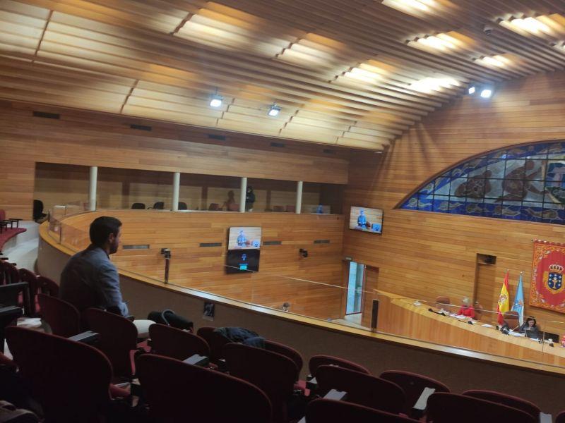Alcalde cambados parlamento asilo