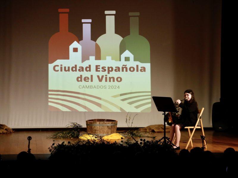 Actuación gala ciudad española del vino cambados