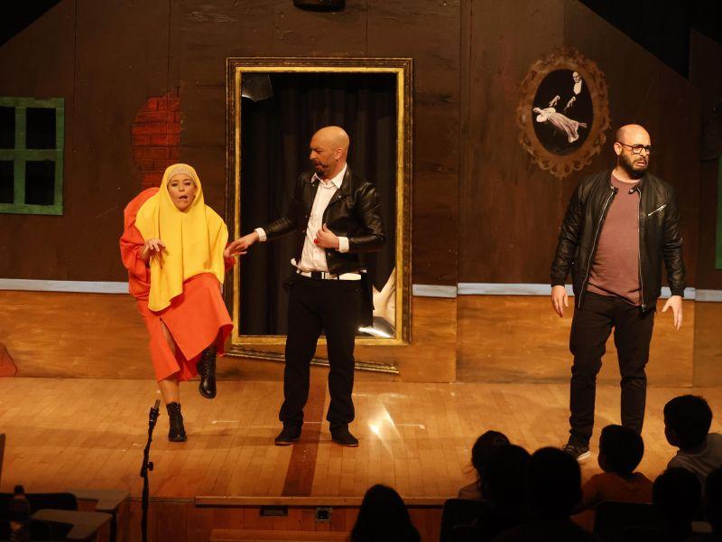 Teatro caracol obra buuuu