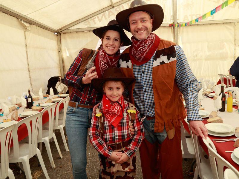 Tres cowboys para San Fidel