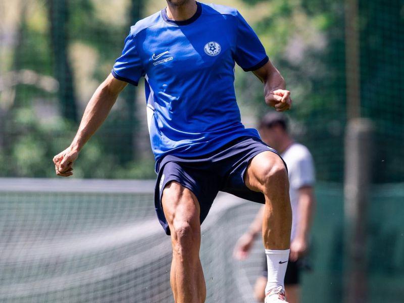 Castro entrenando