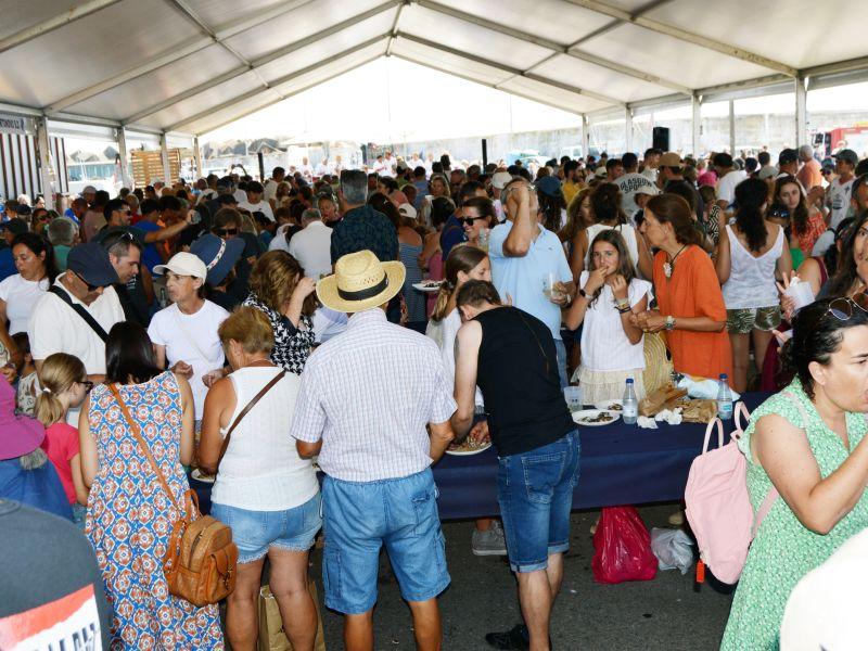 Sardinada fiestas san roque portonovo 1